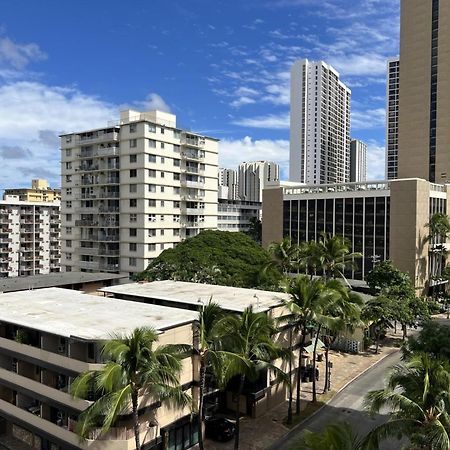 Mellow Kuhio Village Studio Honolulu Dış mekan fotoğraf